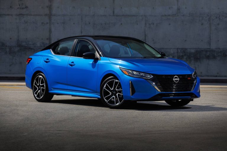 Nissan Sentra SV FWD