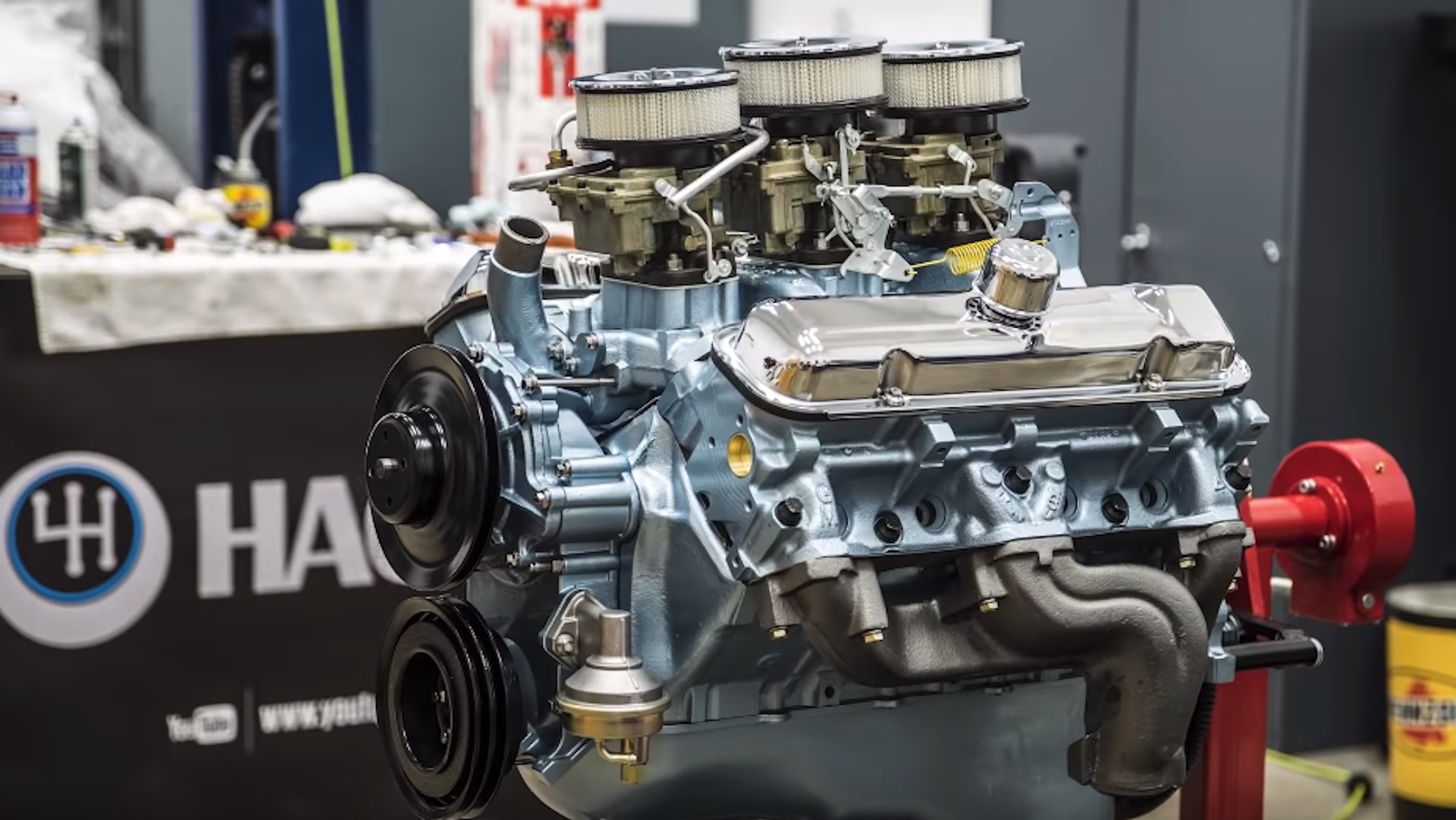 Pontiac 389 V8