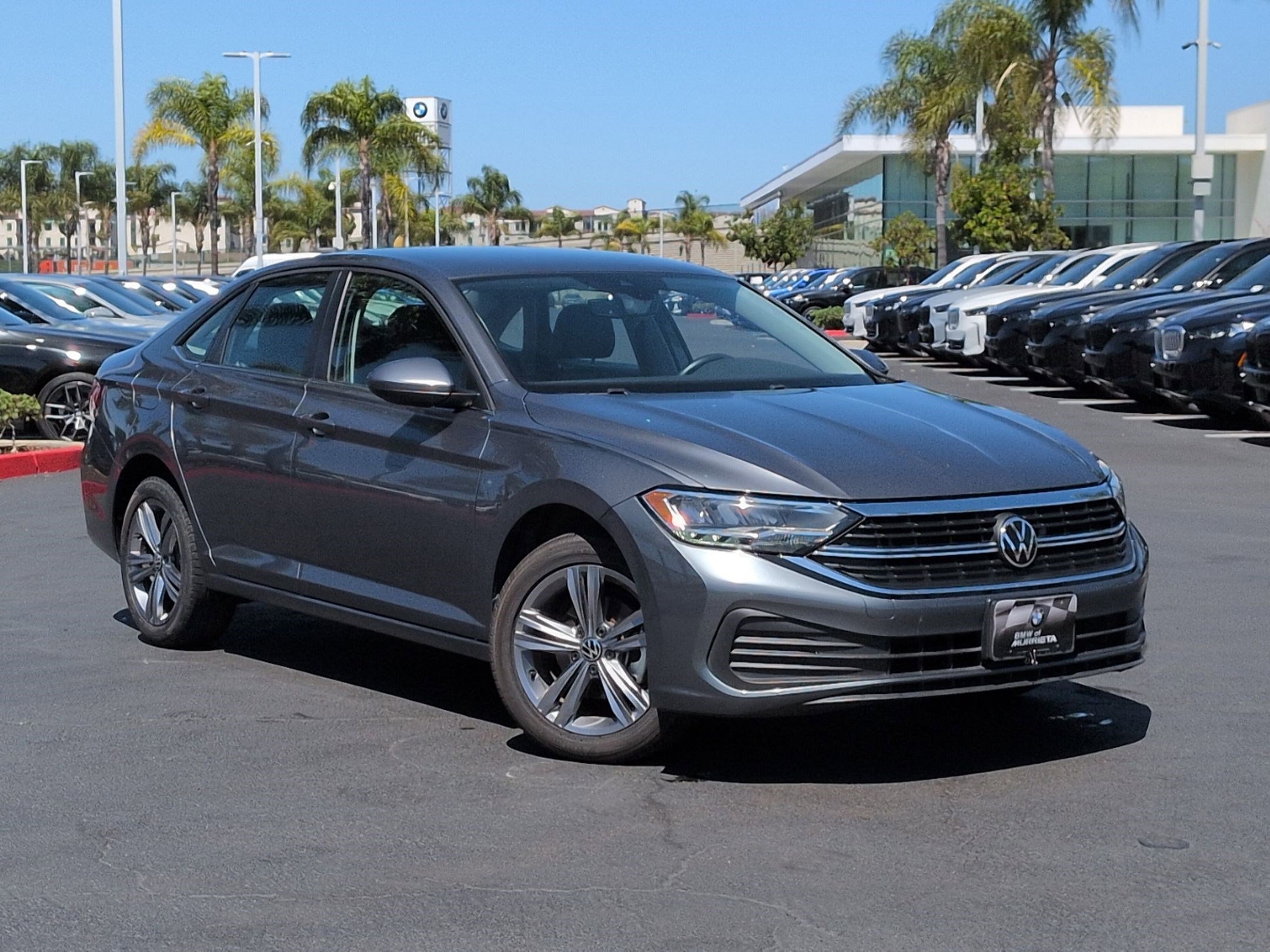 Volkswagen Jetta SE FWD