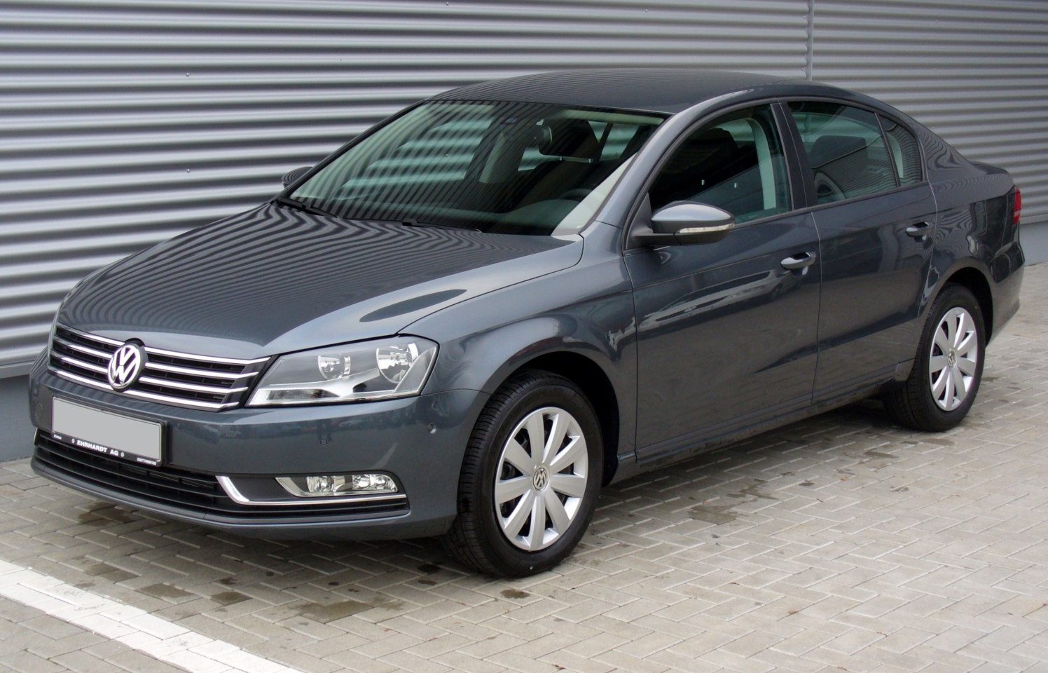 Volkswagen Passat 2.0T (B7)