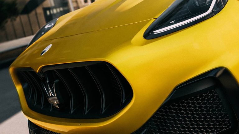 Yellow Maserati Grecale Trofeo