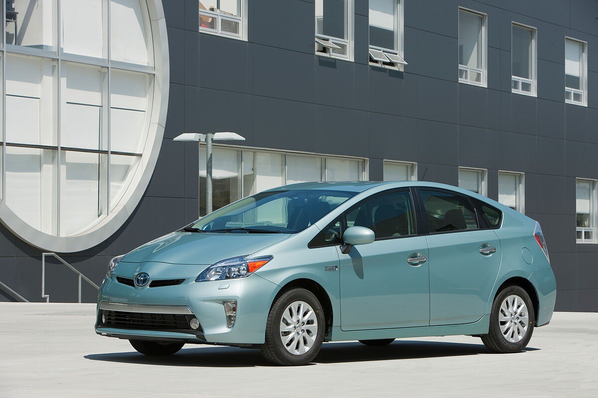  Toyota Prius Plug in