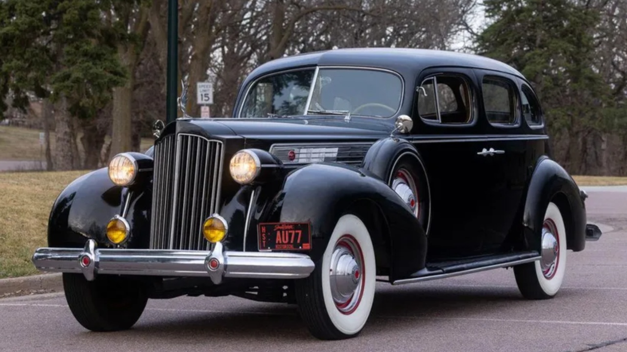 1939 Packard Custom Super Eight