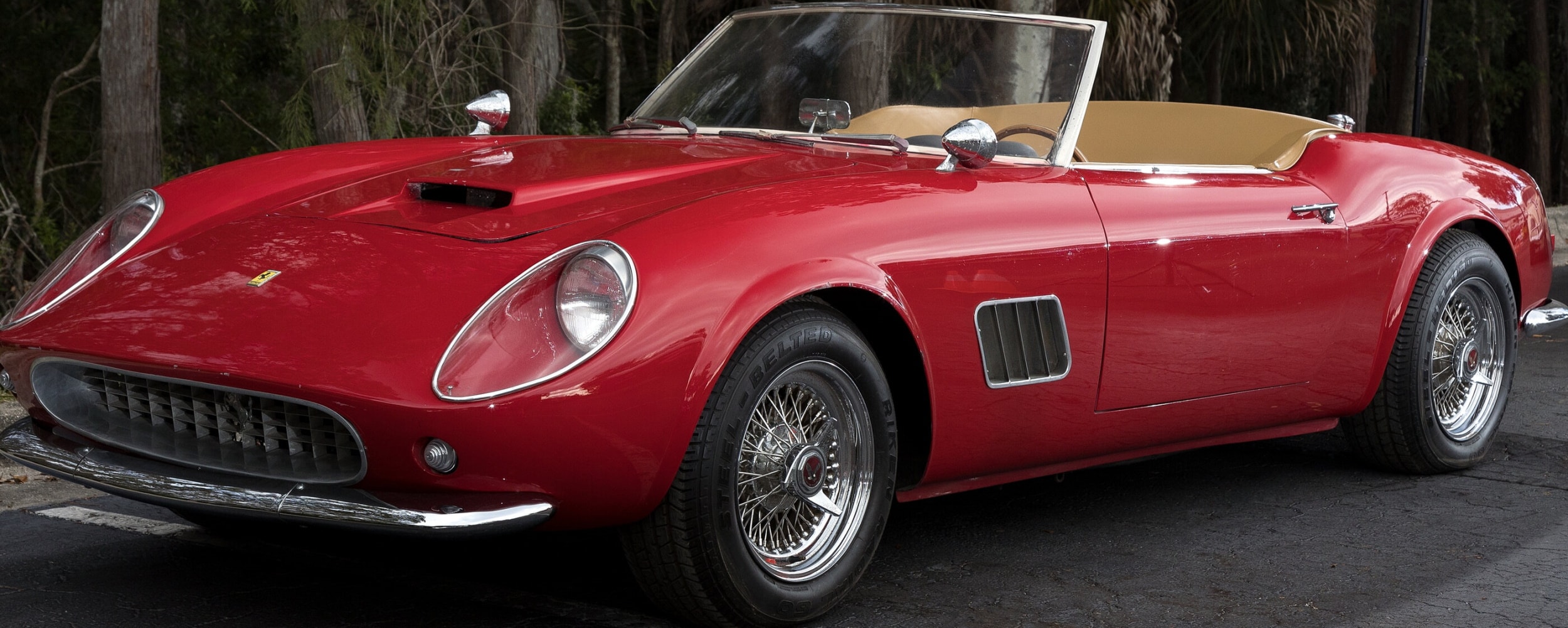 1961 Ferrari 250 GT California Spyder Replica