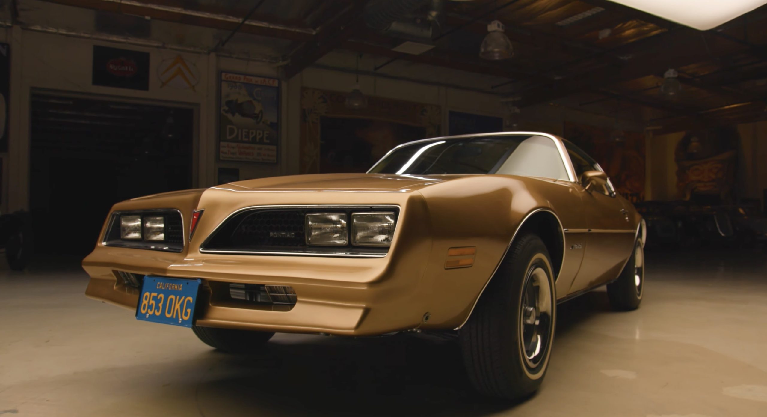 1977 Pontiac Firebird Esprit