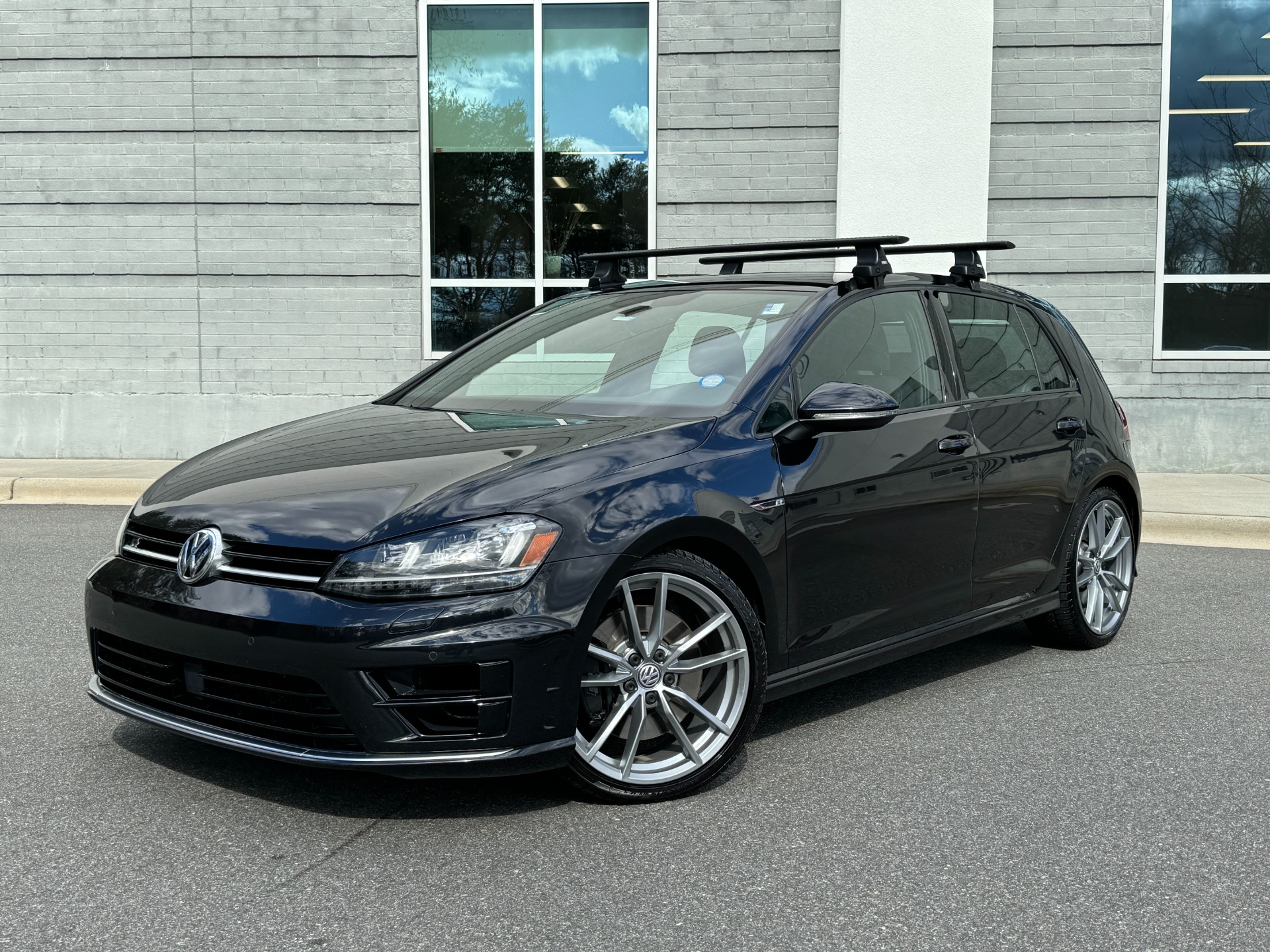 2017 Volkswagen Golf R 2017 Volkswagen Golf R