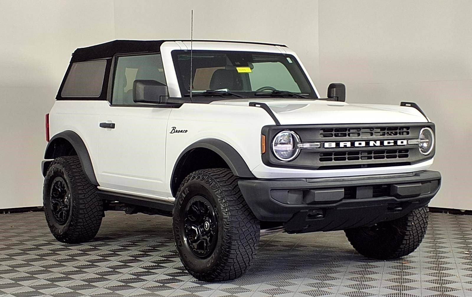 2021 Ford Bronco Base 4WD