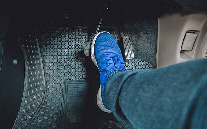 Avoid Aggressive Acceleration And Hard Braking