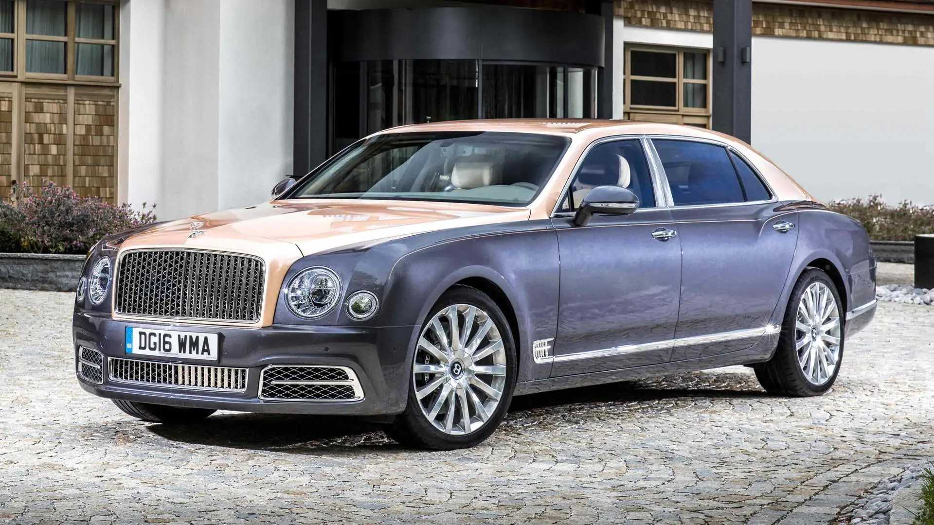 Bentley Mulsanne Extended Wheelbase (2016), 2,730–2,751 kg (6,019–6,064 lbs) Bentley Mulsanne Extended Wheelbase (2016), 2,730–2,751 kg (6,019–6,064 lbs)