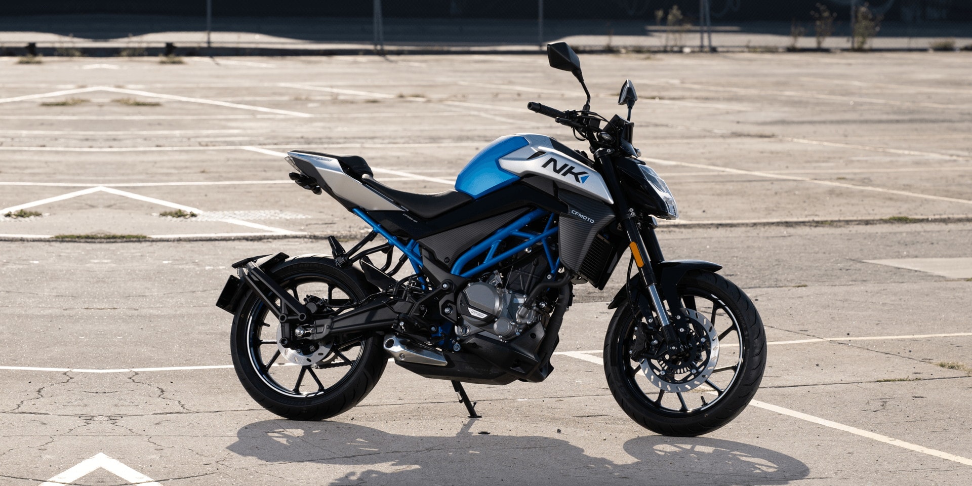 CFMOTO 300NK