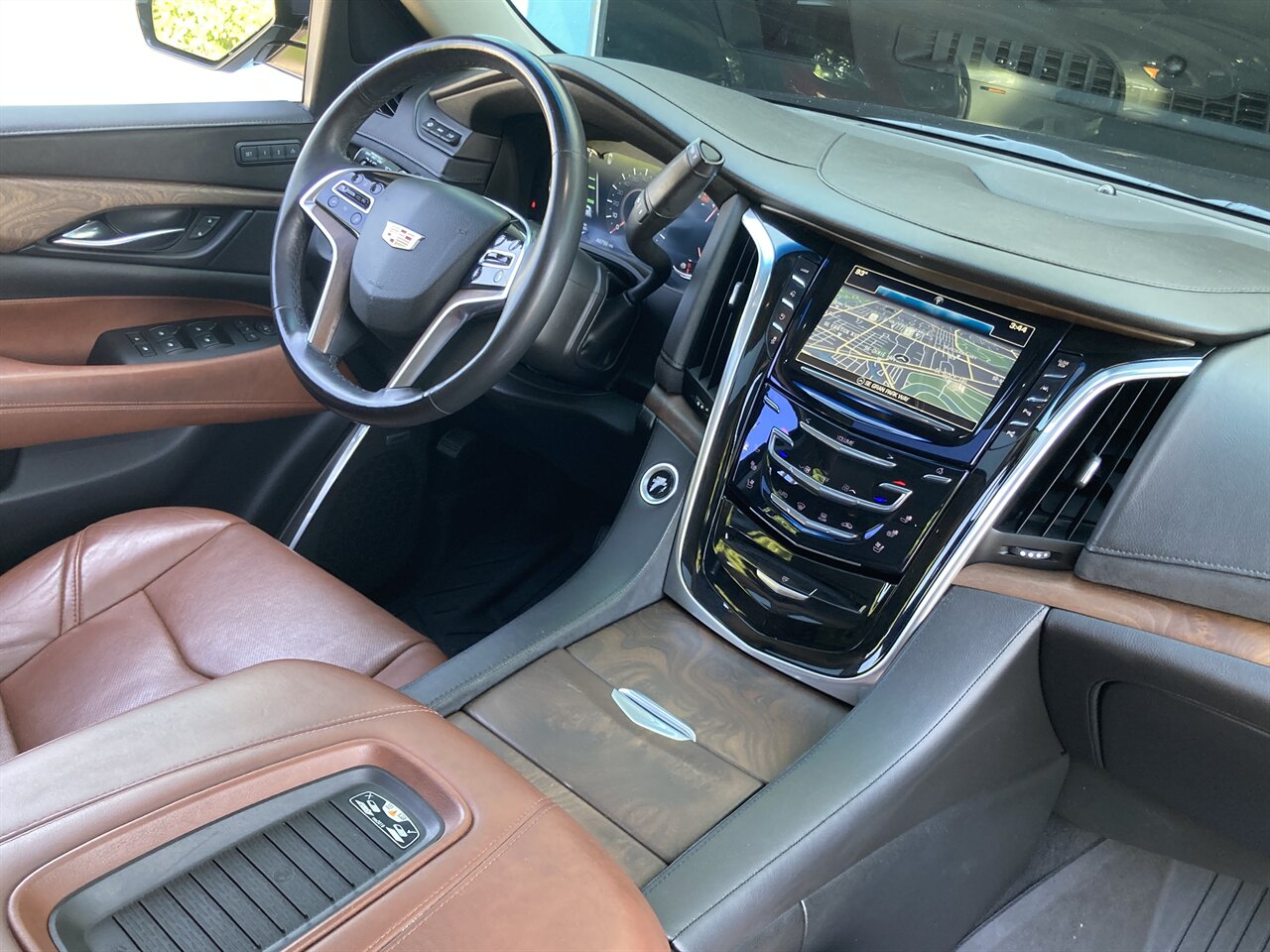 Cadillac Escalade digital instrument cluster