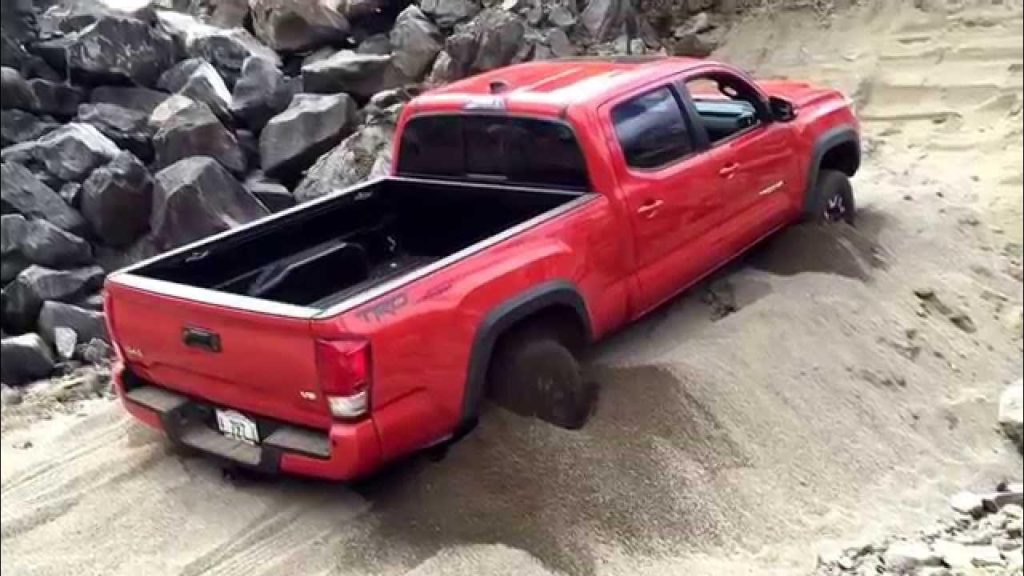 Crawl Control For Steady Movement On Difficult Trails