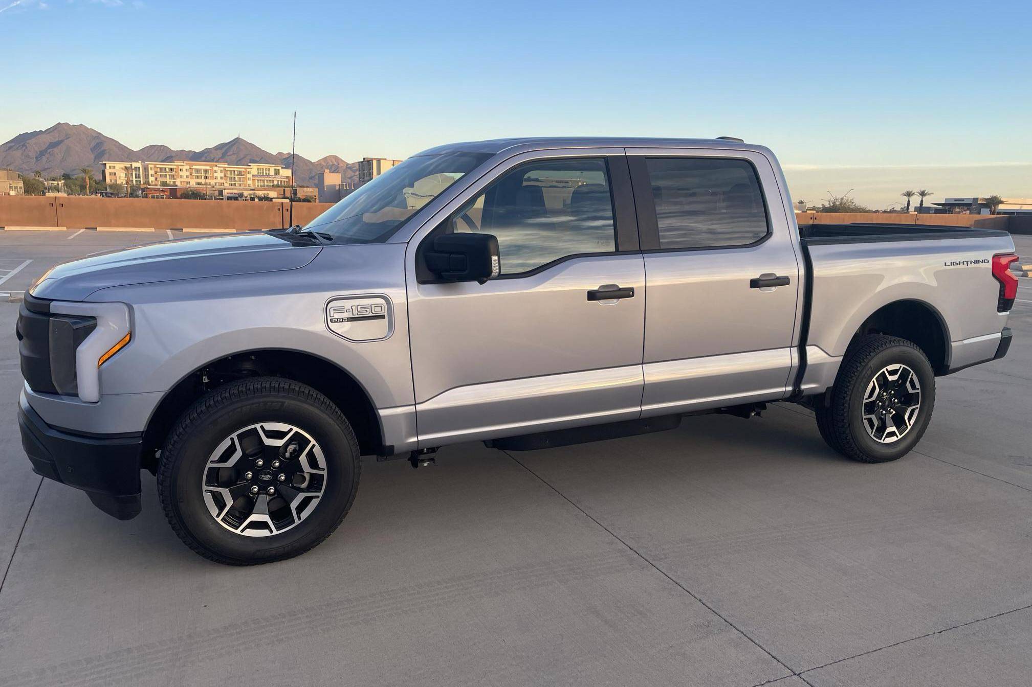 Ford F 150 Lightning Pro Ford F 150 Lightning Pro