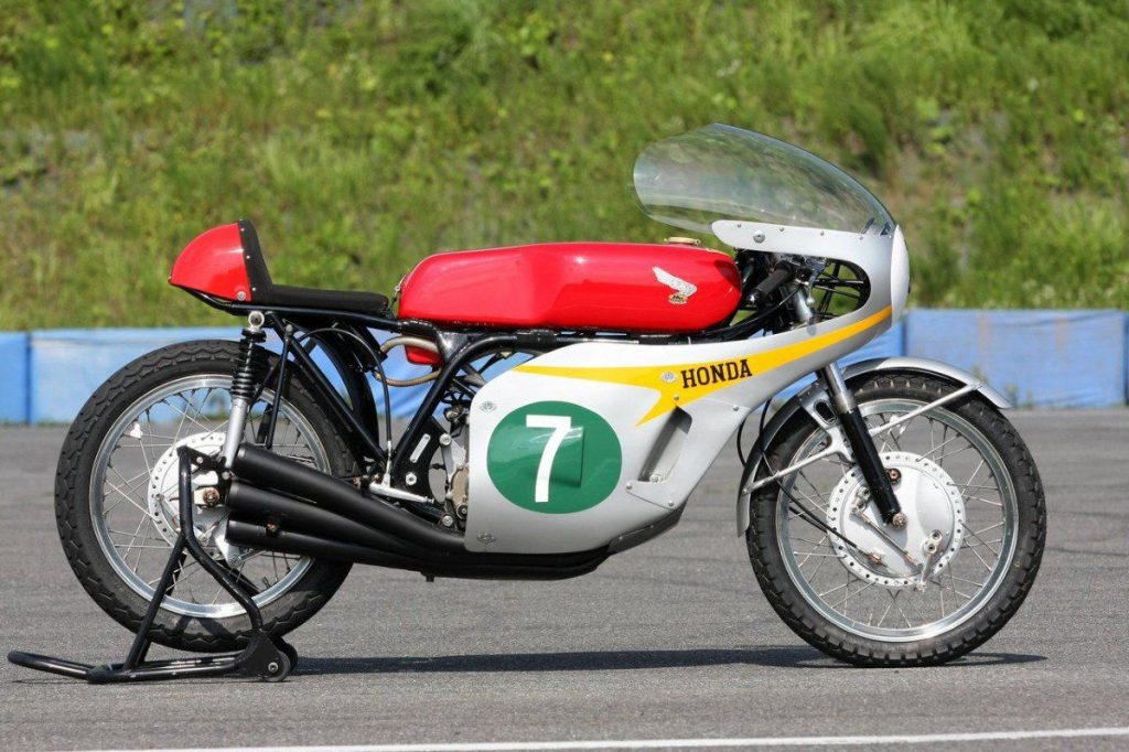 Honda RC166