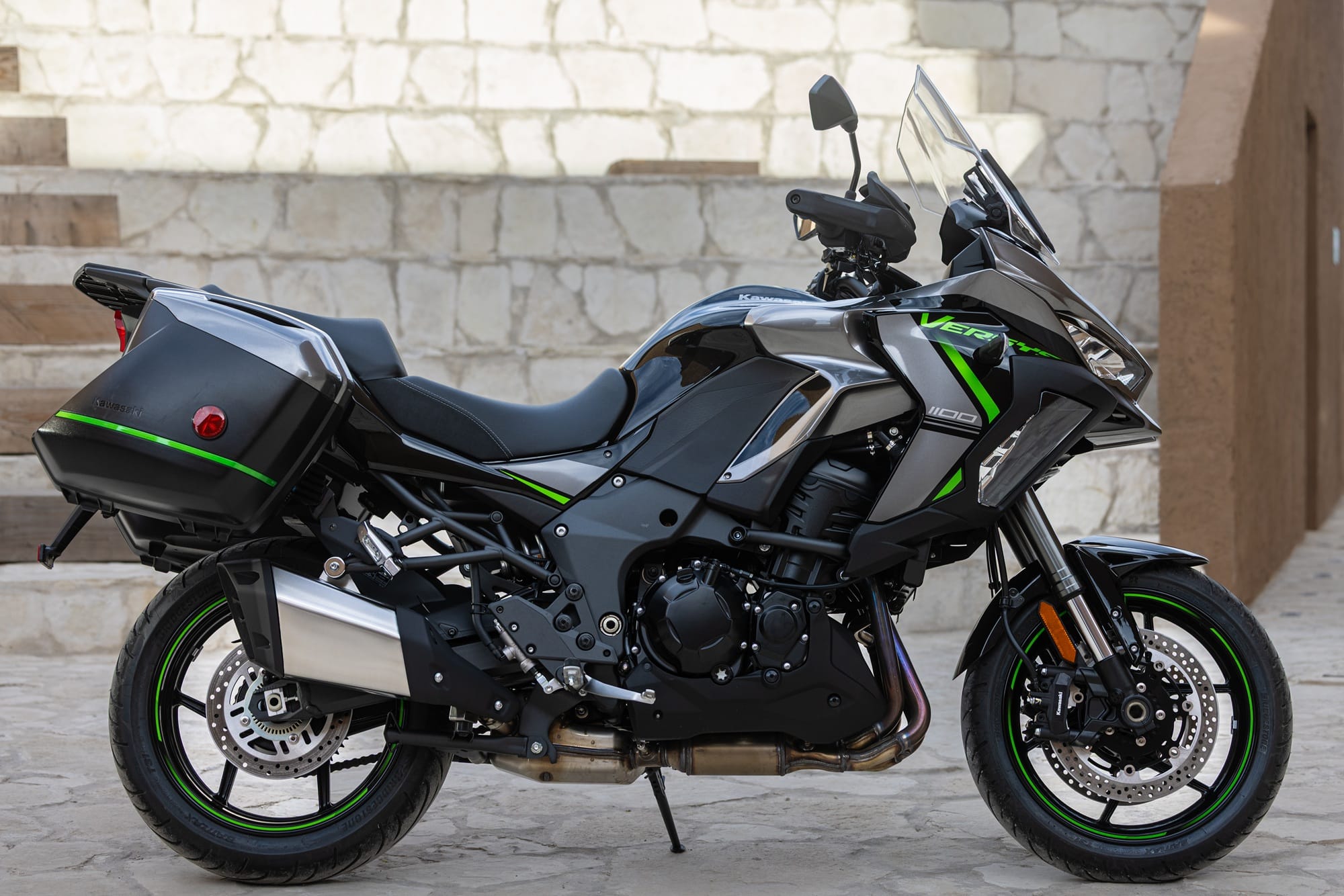 Kawasaki Versys 1100 WESTx1000 1 184