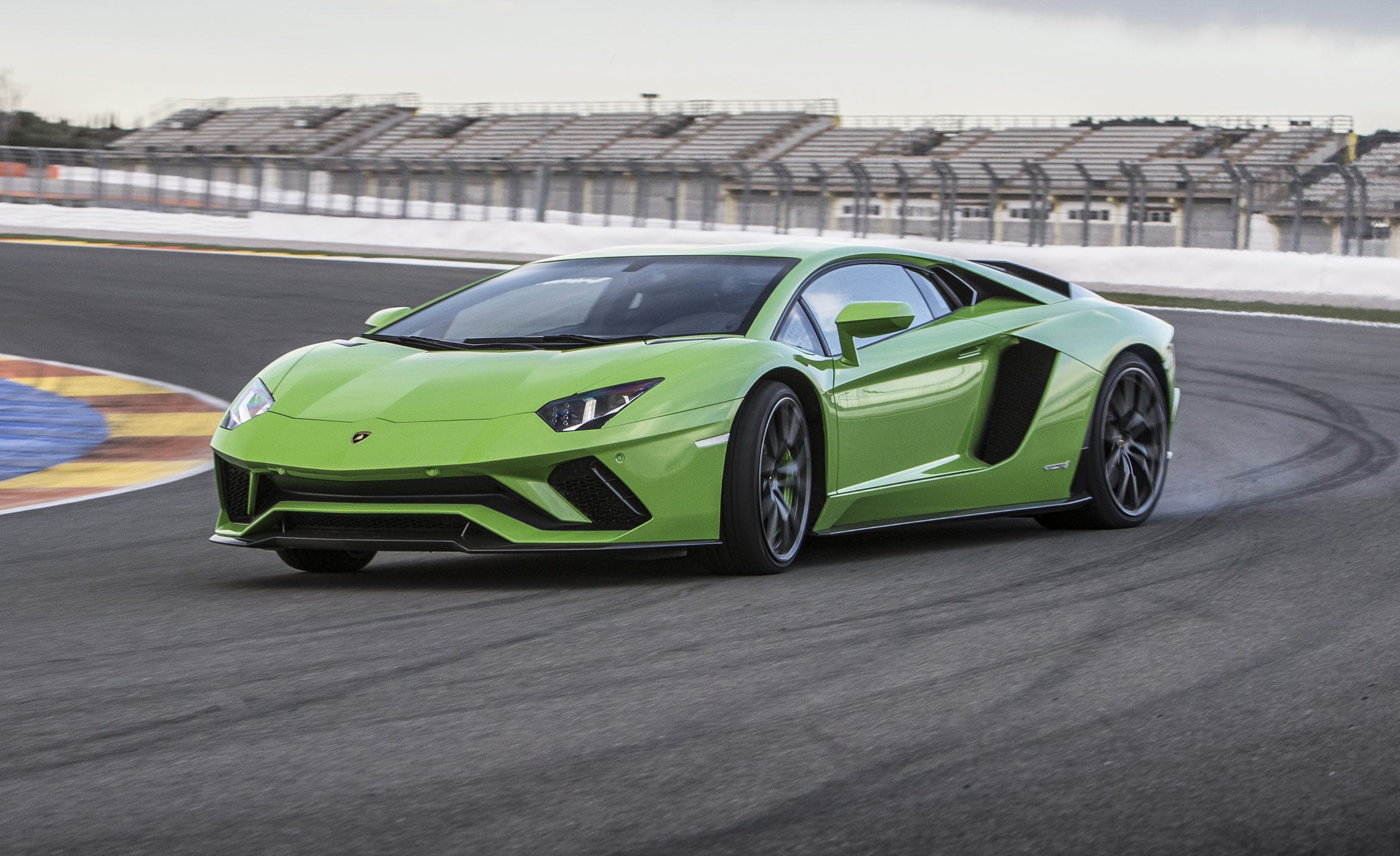 Lamborghini Aventador