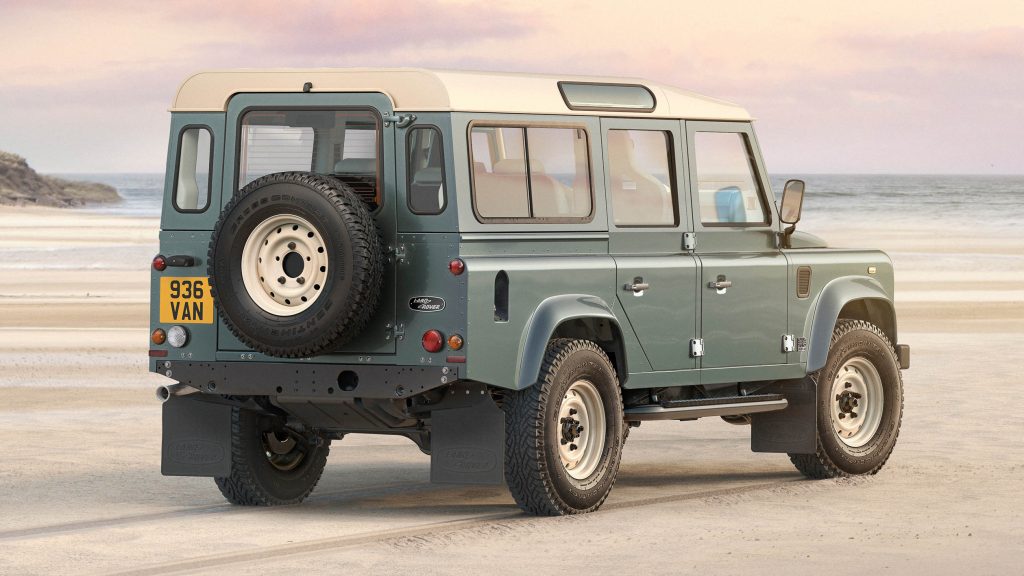 Land Rover Defender (Classic) Land Rover Defender (Classic)