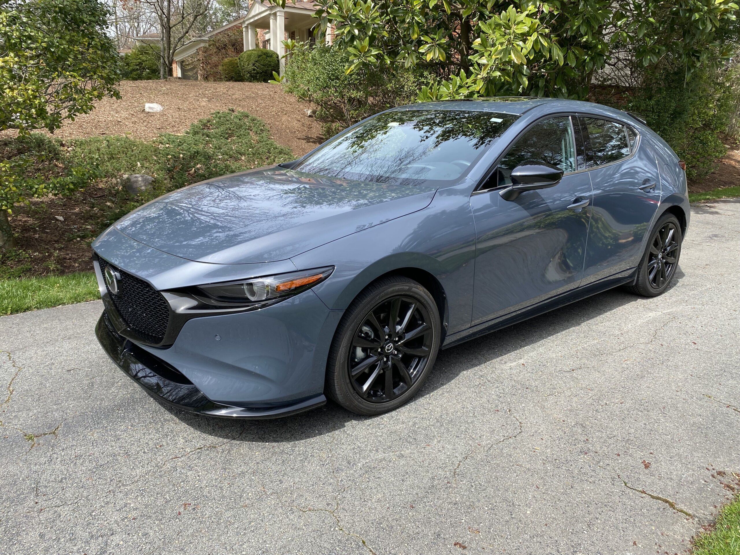 Mazda 3 (Hatchback) Mazda 3 (Hatchback)