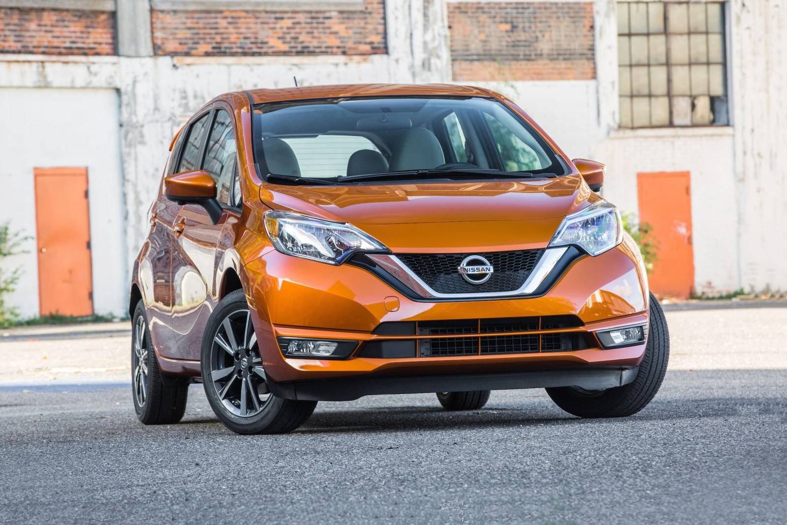 Nissan Versa Nissan Versa