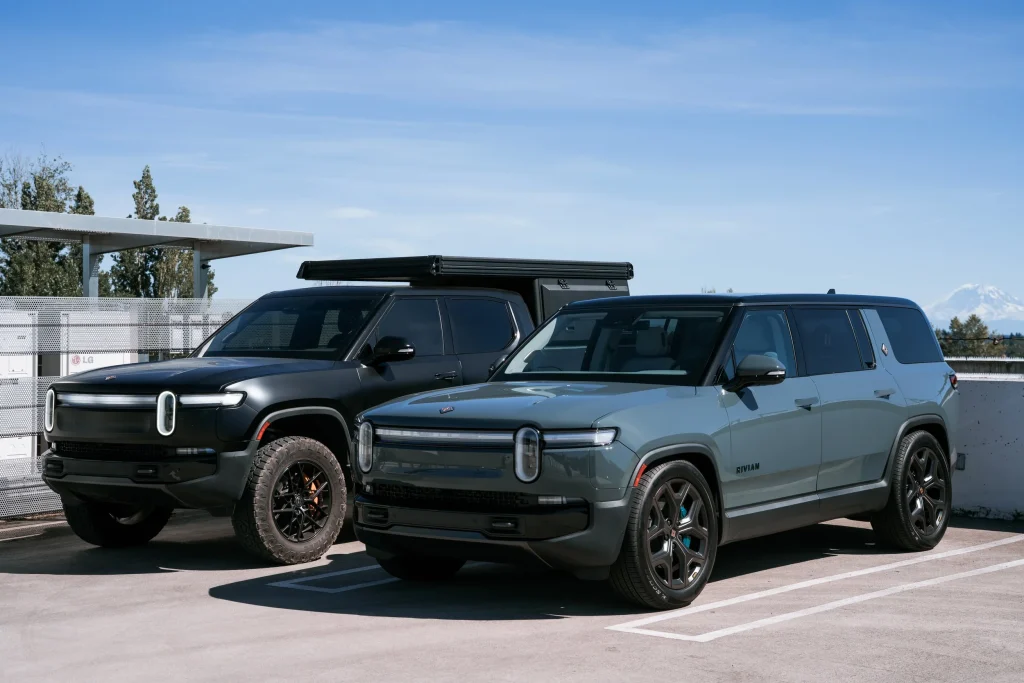 Rivian R1S