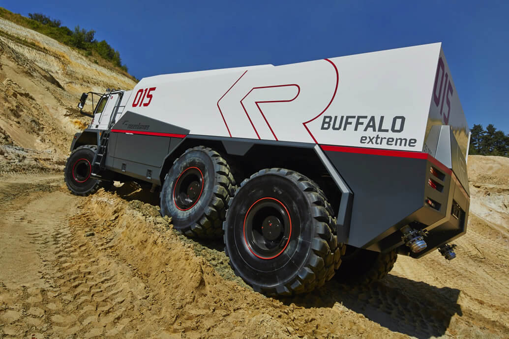 Rosenbauer Buffalo Extreme