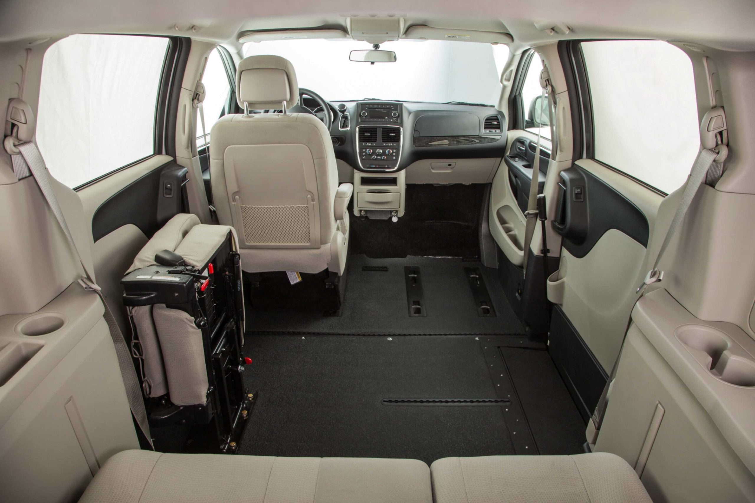Seat Folding flexibility of Dodge Grand Caravan Seat Folding flexibility of Dodge Grand Caravan