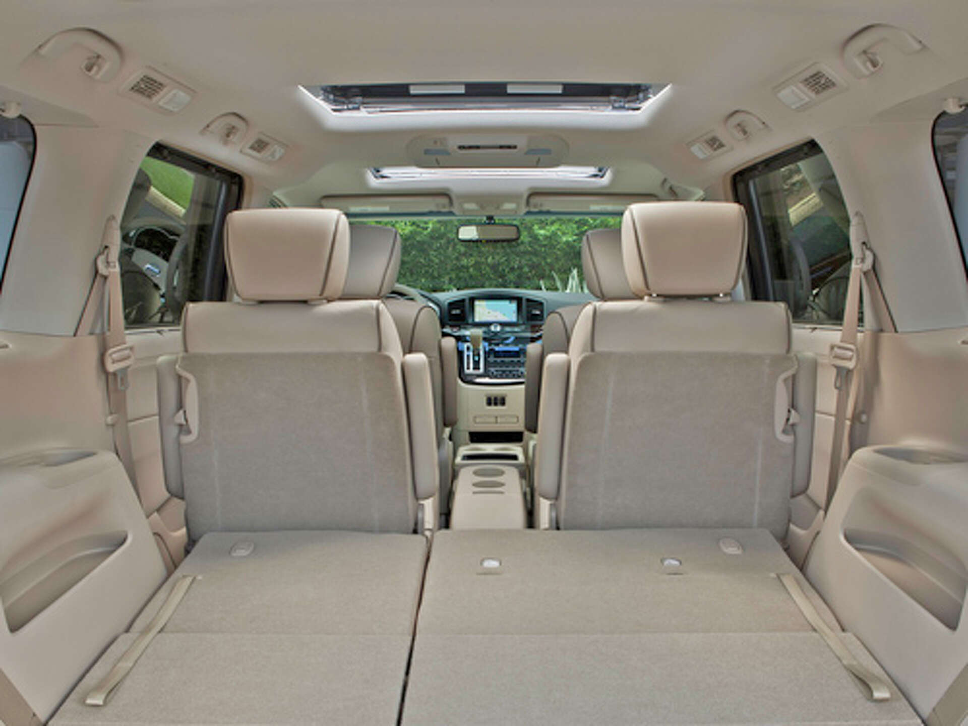 Seat Folding flexibility of Nissan Quest Seat Folding flexibility of Nissan Quest