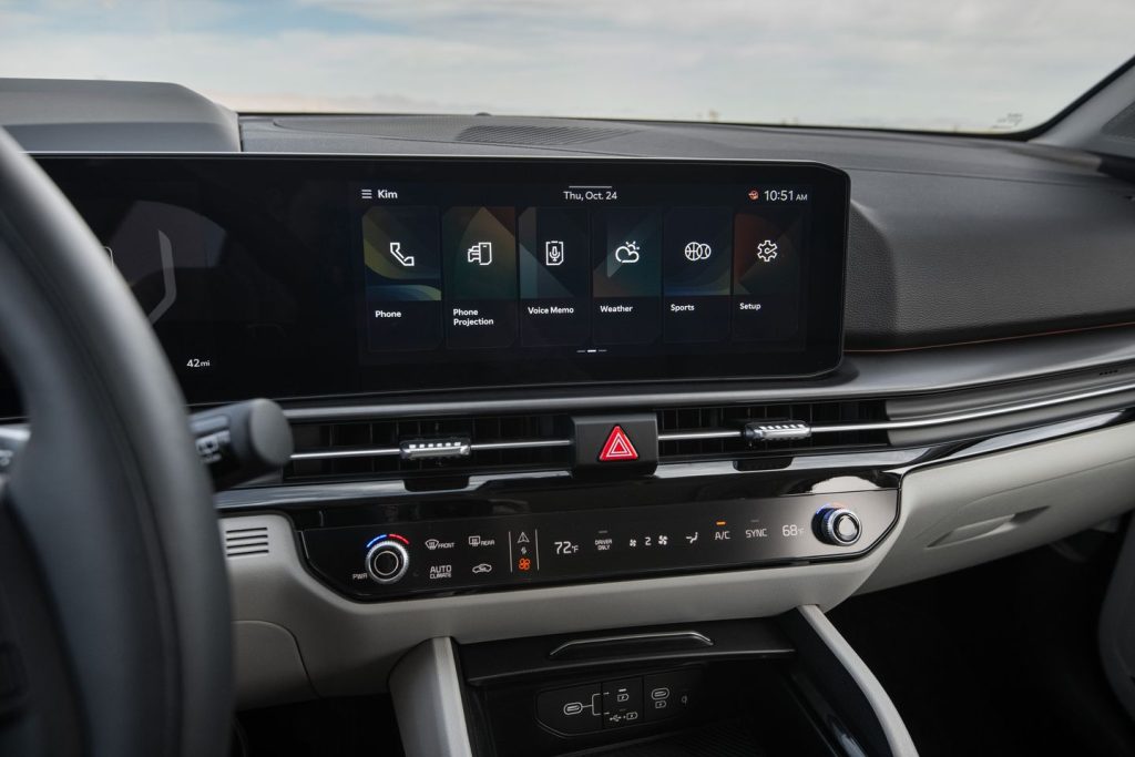 Switchable Infotainment And Climate Control Touch Panel