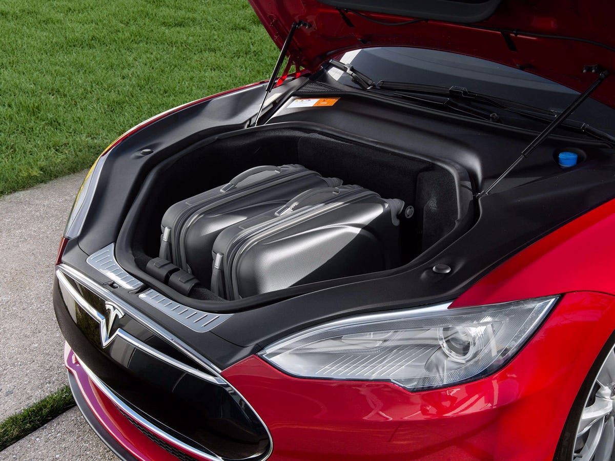 Tesla Model S frunk space Tesla Model S frunk space