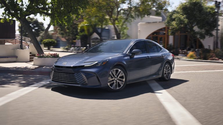 Toyota Camry Hybrid