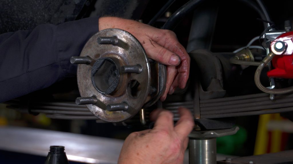 Wheel Bearing And Hub Assembly Replacement Wheel Bearing And Hub Assembly Replacement