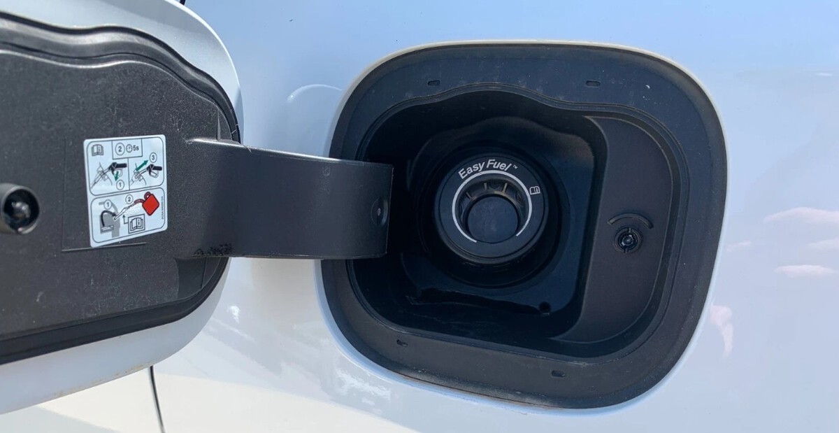 Cap Less Fuel Fillers of 2023 Ford Explorer Timberline