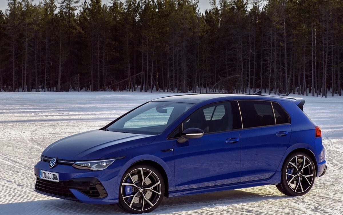  Volkswagen Golf R (MK8)