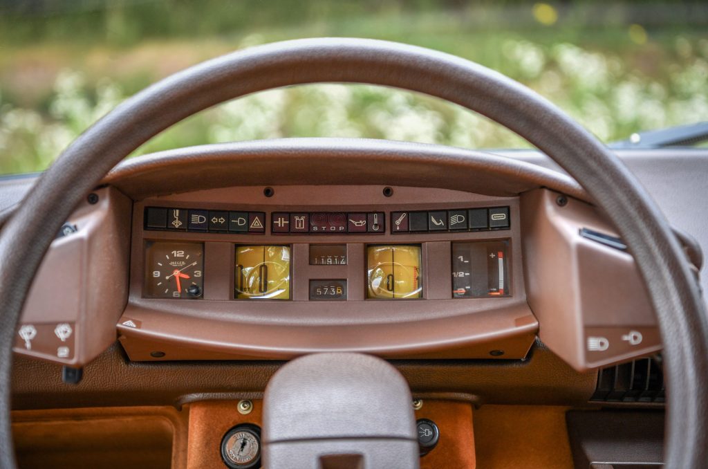 1975 Citroën CX 2200 1975 Citroën CX 2200