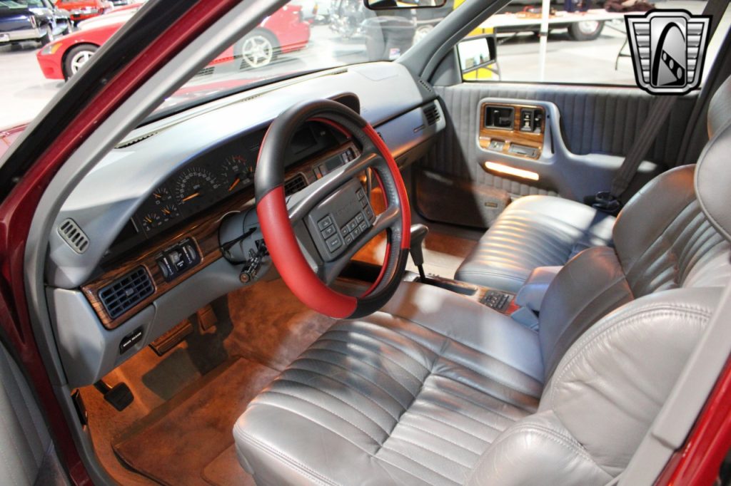 1988 Pontiac Bonneville SSE 1988 Pontiac Bonneville SSE
