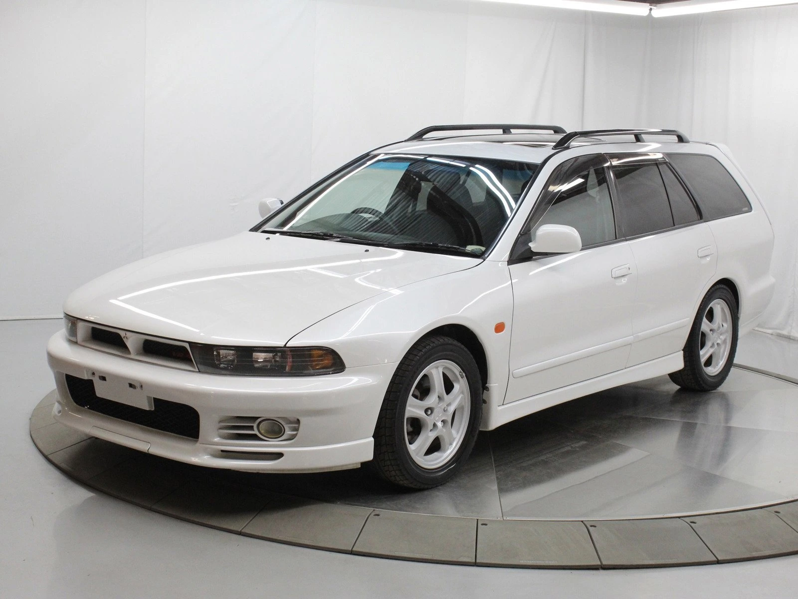 1997 Mitsubishi Legnum VR 4
