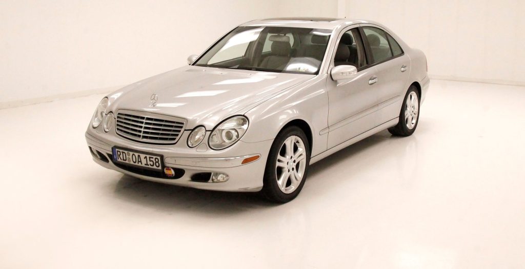 2004 Mercedes Benz E500 7G TRONIC 2004 Mercedes Benz E500 7G TRONIC