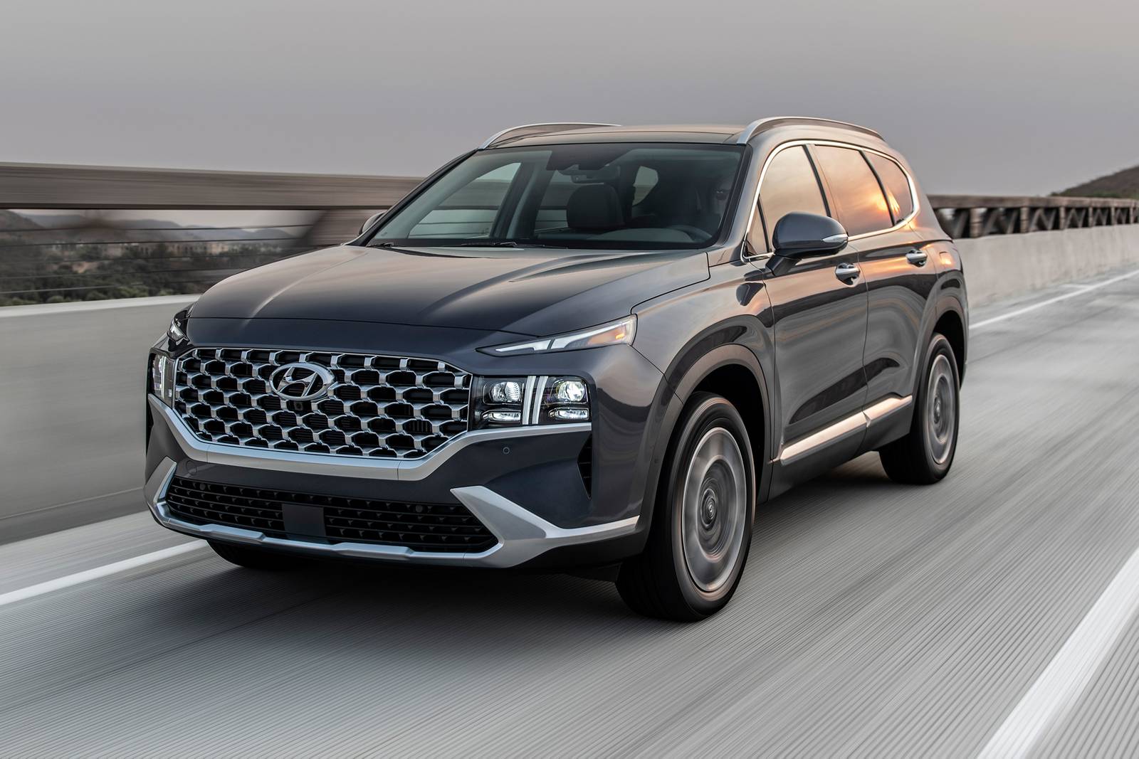 2021 Hyundai Santa Fe Hybrid 2021 Hyundai Santa Fe Hybrid