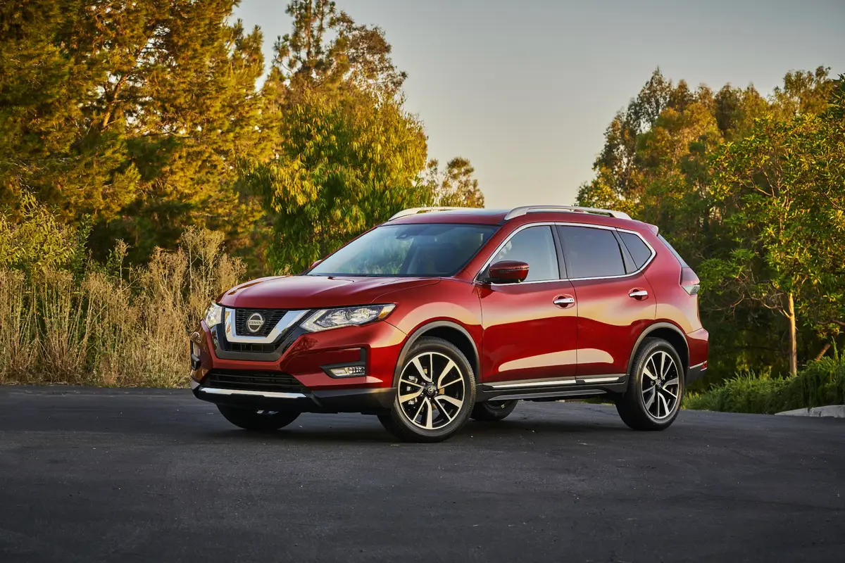 2021 Nissan Rogue SV Redesign Trim