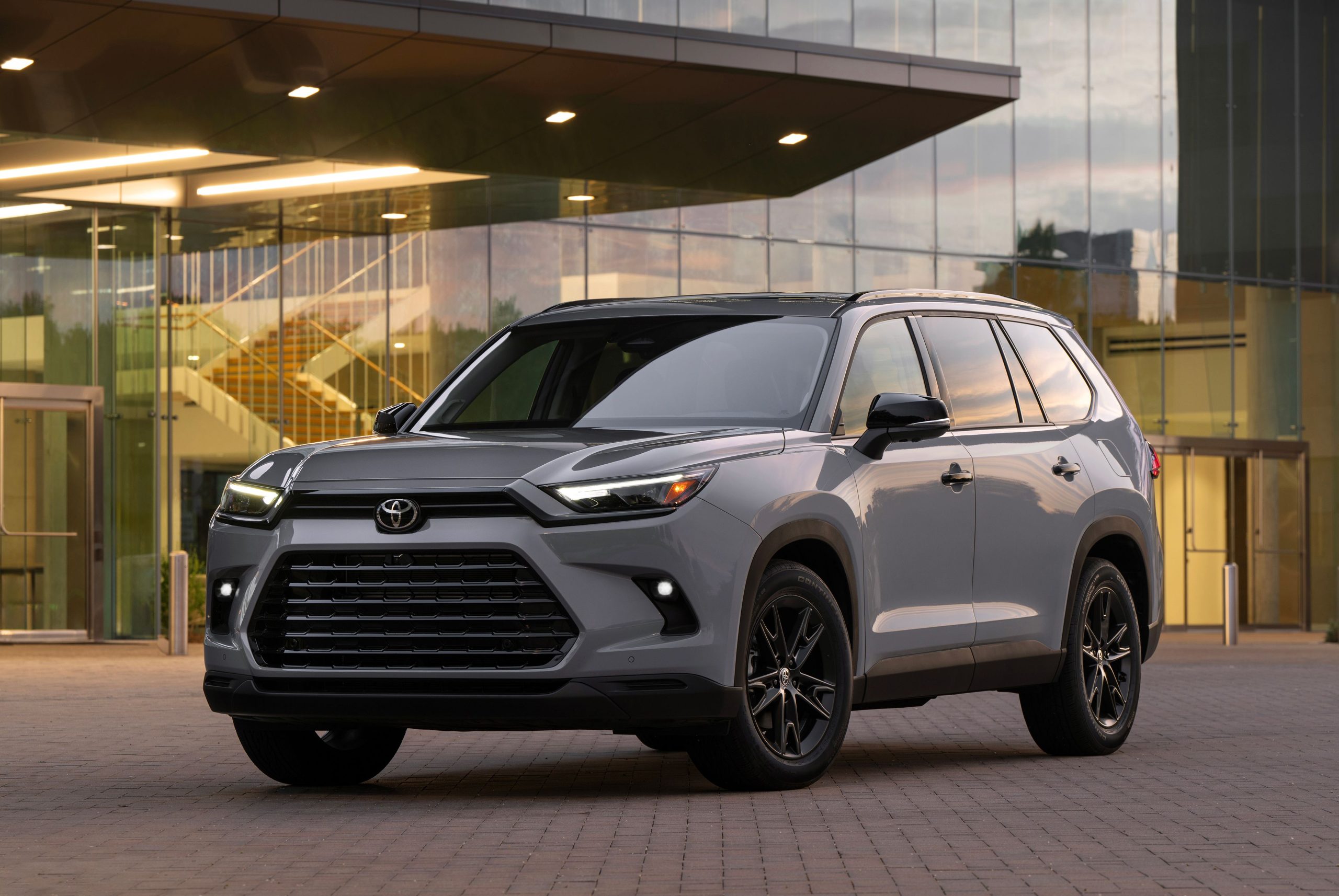 2025 Toyota Grand Highlander Hybrid Max 2025 Toyota Grand Highlander Hybrid Max