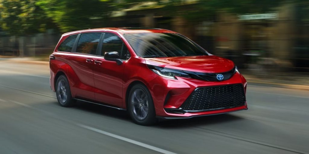 2026 toyota sienna pr 101 683f54f0e5677