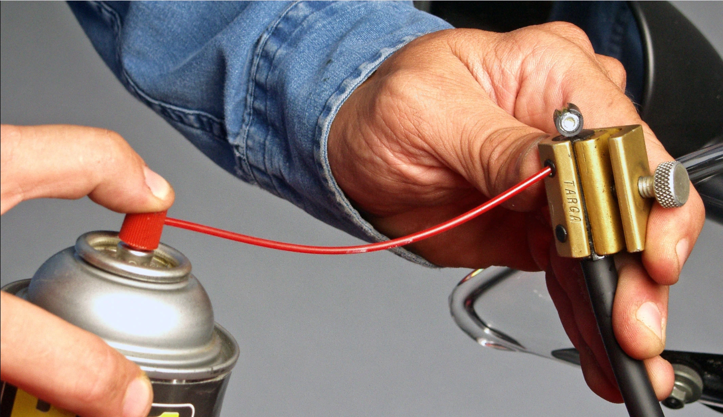 Clutch and throttle cable lubrication job