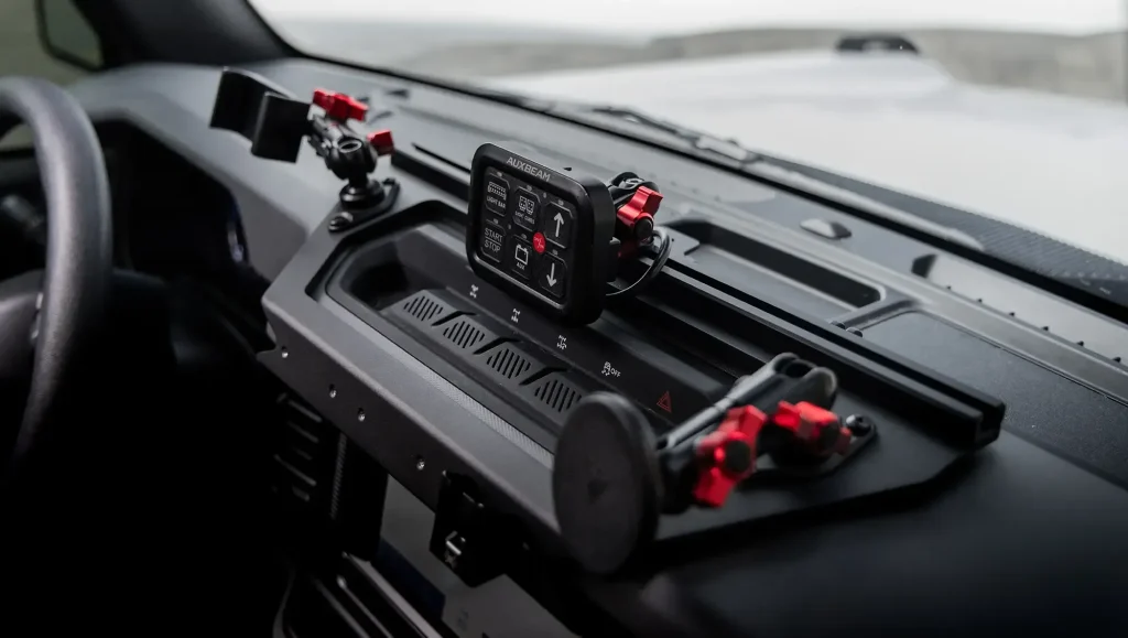 Dashboard Accessory Mounting Points Dashboard Accessory Mounting Points