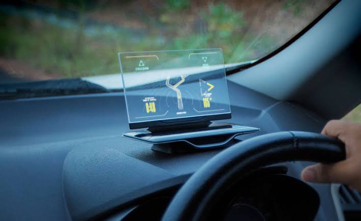 Head Up Display (HUD)