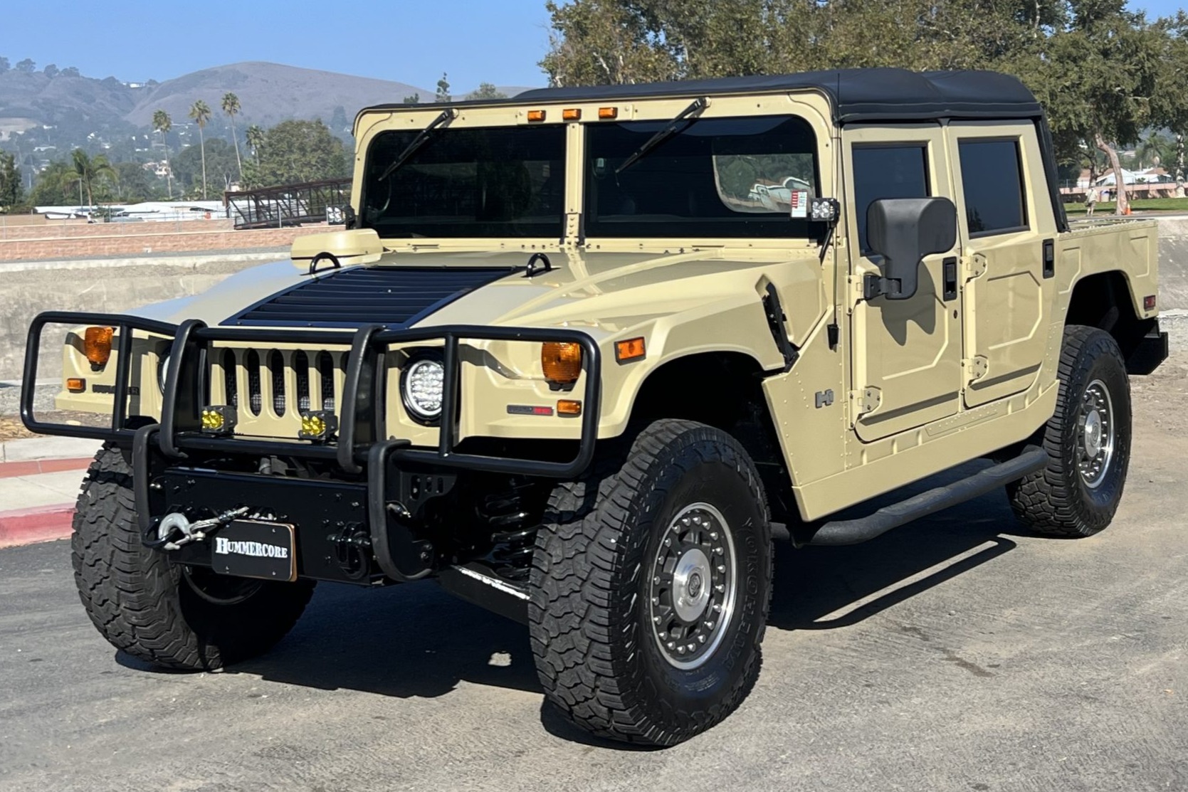 Hummer H1 Alpha Open Top Hummer H1 Alpha Open Top