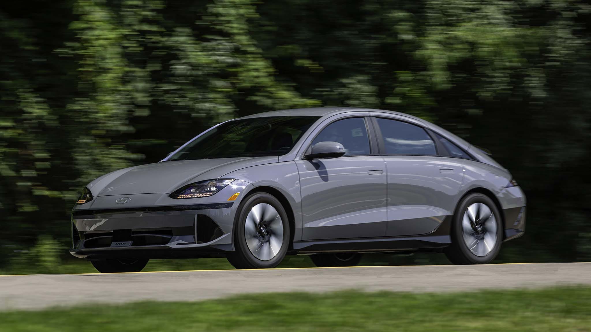 Hyundai Ioniq 6 SE Long Range RWD