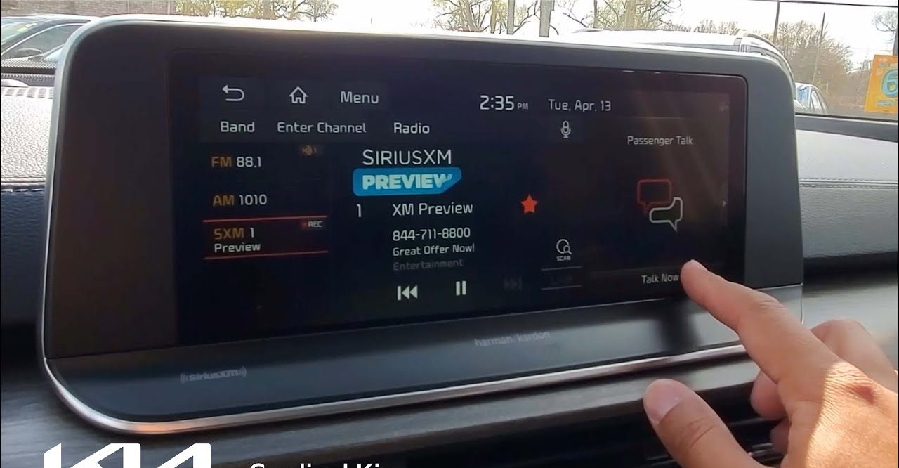 Infotainment touchscreen inside a 2021 Kia Telluride