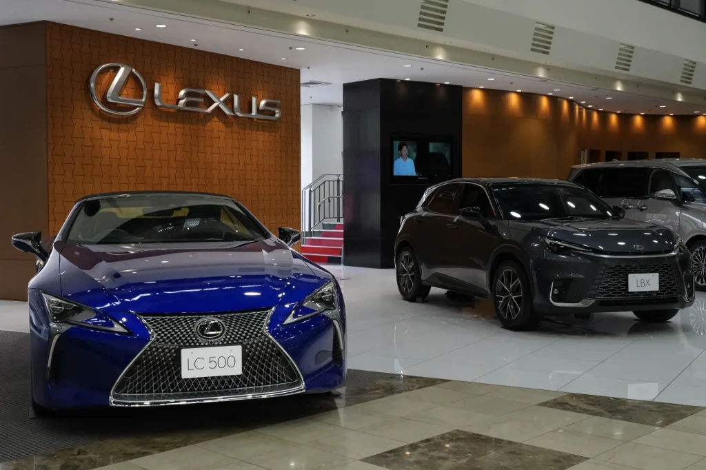 Lexus