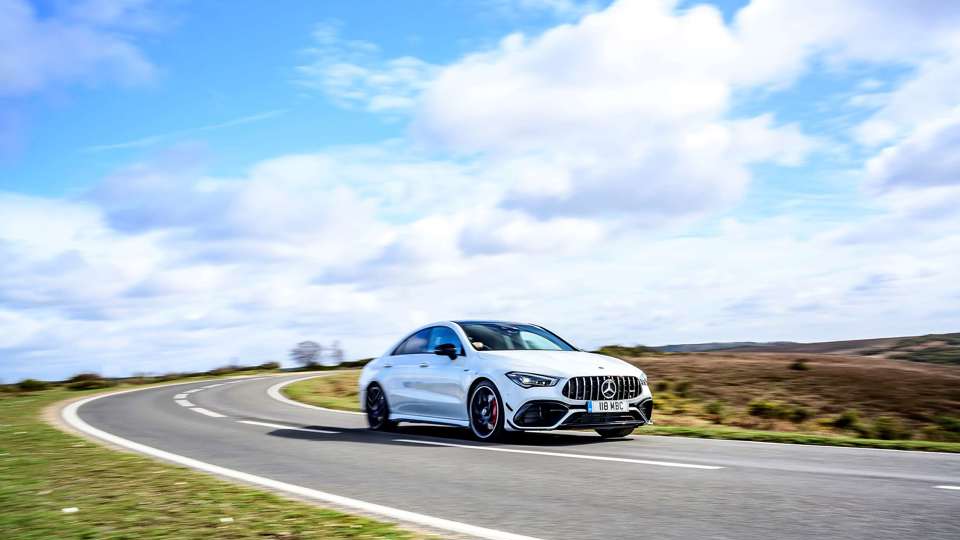 Mercedes AMG CLA 45 Mercedes AMG CLA 45