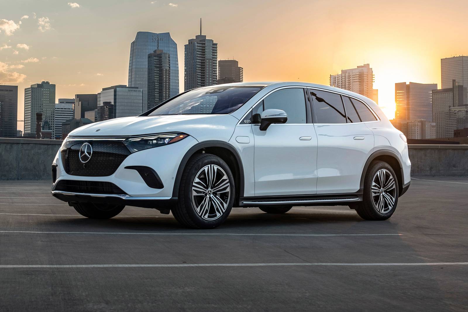 Mercedes Benz EQS SUV